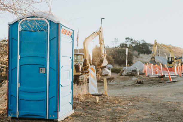 Best Porta potty rental near me  in St John, MO